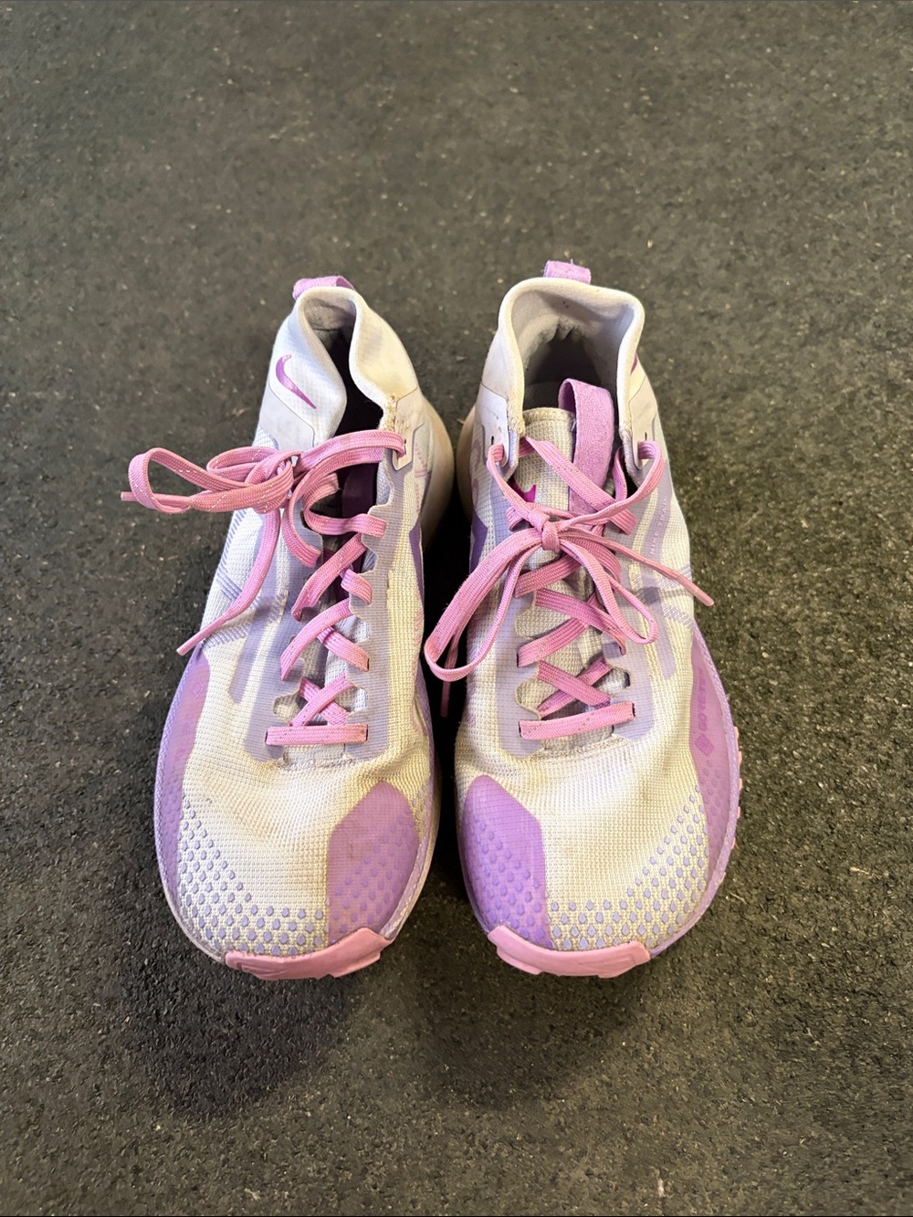 Nike Women's Sneakers in Lavender and Light Pink goretex